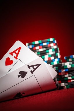 Kartu Bingo di theslot777 dengan angka-angka dan pola kemenangan yang ditampilkan
